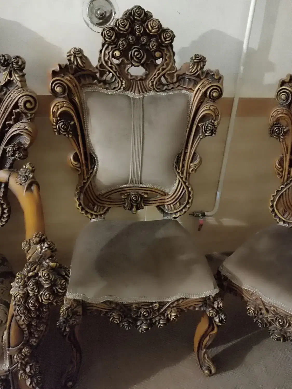 مبل سلطنتی 9 نفره|مبلمان خانگی و میز عسلی|بجنورد, |دیوار