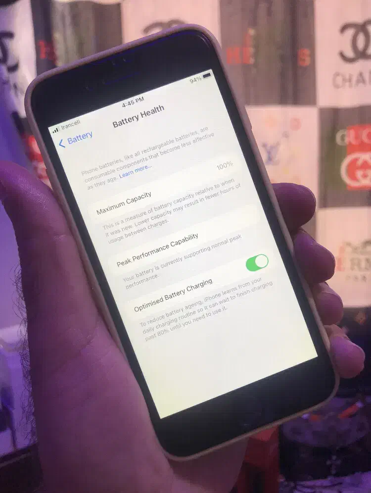 iPhone    8     LLA  / M     256 GB|موبایل|اراک, |دیوار