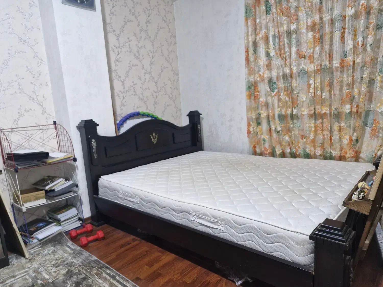 فروش تخت دونفره تشک طبی|تخت و سرویس خواب|هشتگرد, شهرک بعثت|دیوار