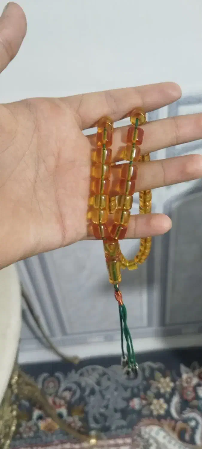 تسبیح|کلکسیون اشیاء عتیقه|سرپل ذهاب, |دیوار