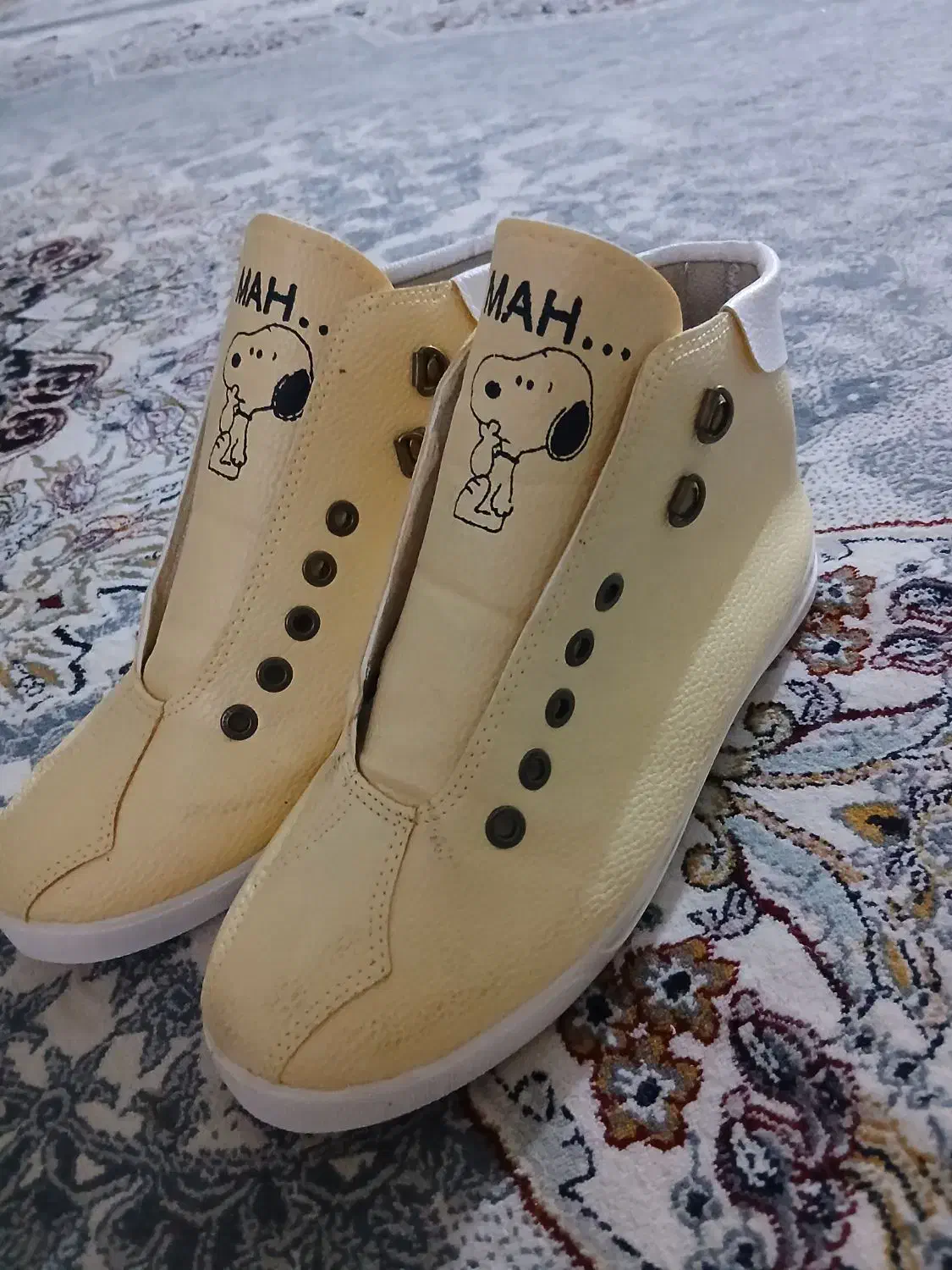 کفش|کیف، کفش، کمربند|یاسوج, |دیوار