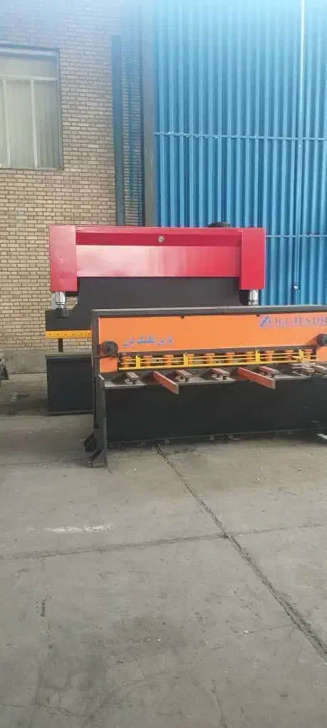 قیچی گیوتین(ذولقدر)|ماشین‌آلات صنعتی|هشتگرد, شهرک صنعتی هشتگرد|دیوار