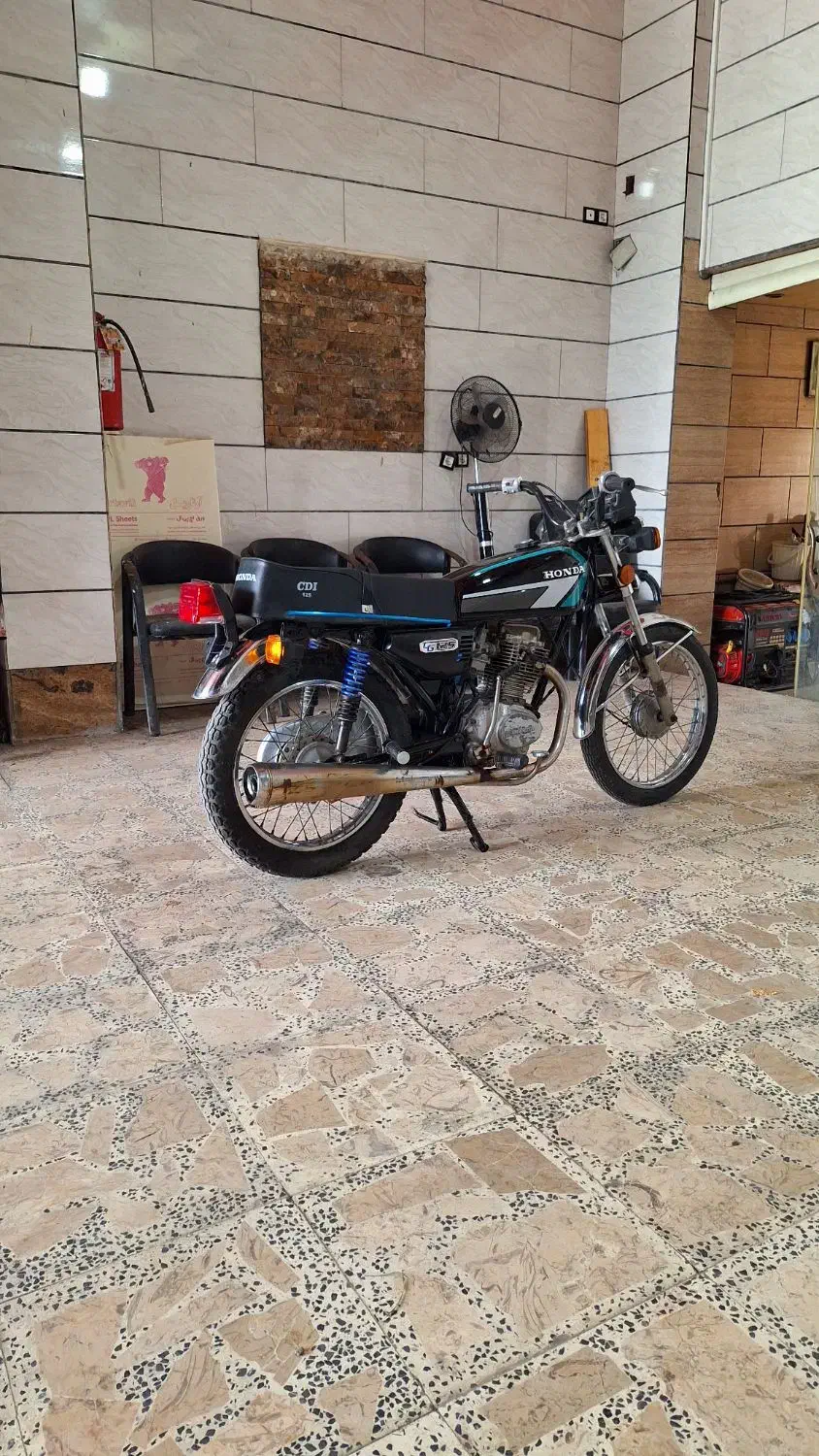 هندا ۱۲۵ عروسک فابریک سالم|موتورسیکلت|رشت, جانبازان|دیوار