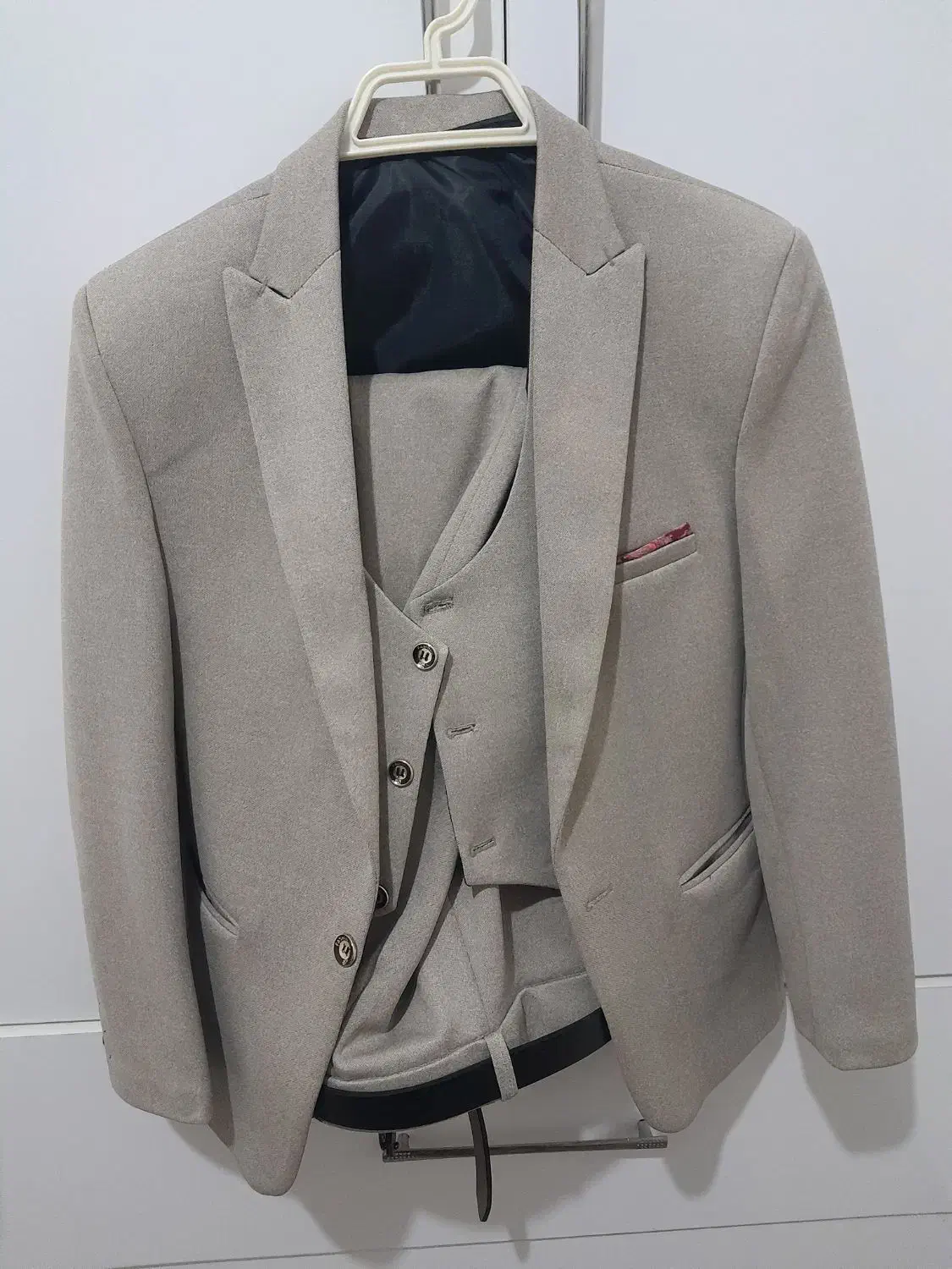 کت شلوار نو|لباس|ملارد, |دیوار