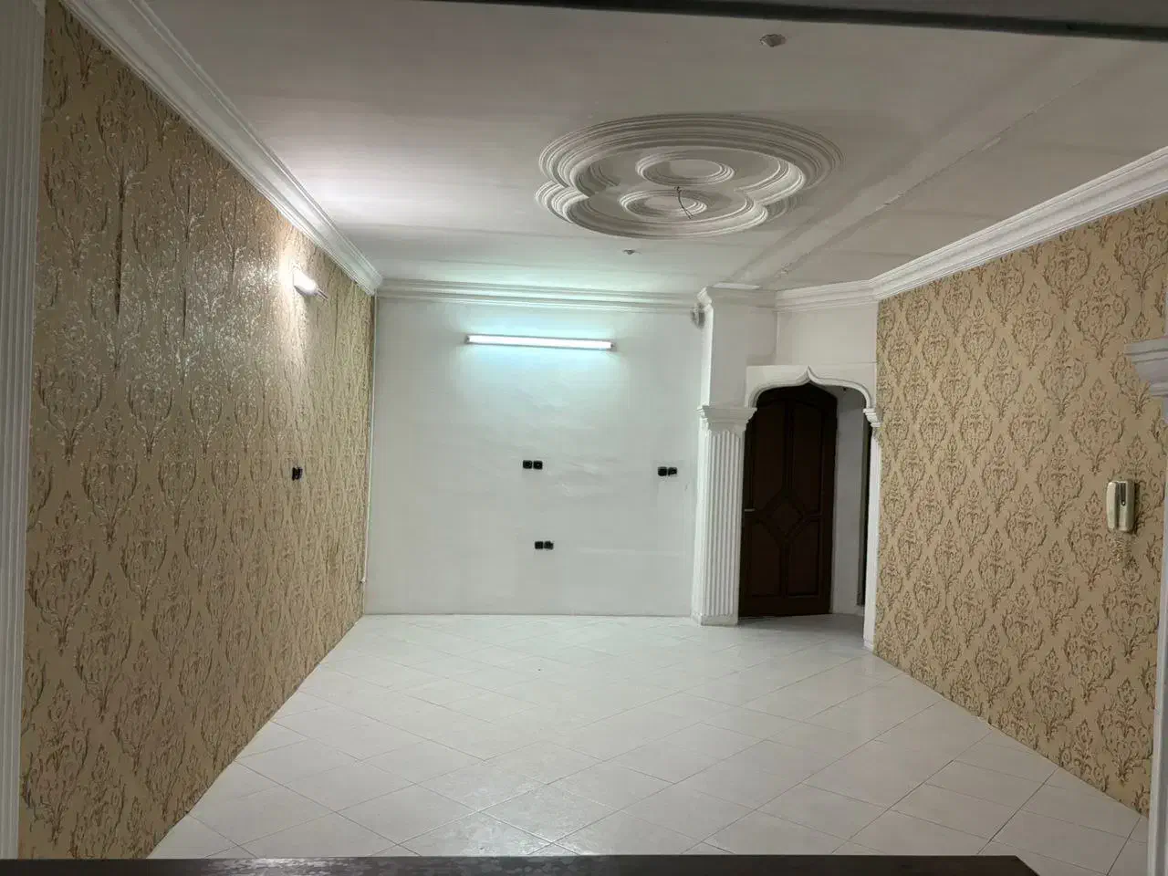 فروش آپارتمان ۸۳ متری ۳ بدون آسانسور صارمی حافظ|فروش آپارتمان|مشهد, هفت تیر (حافظ)|دیوار