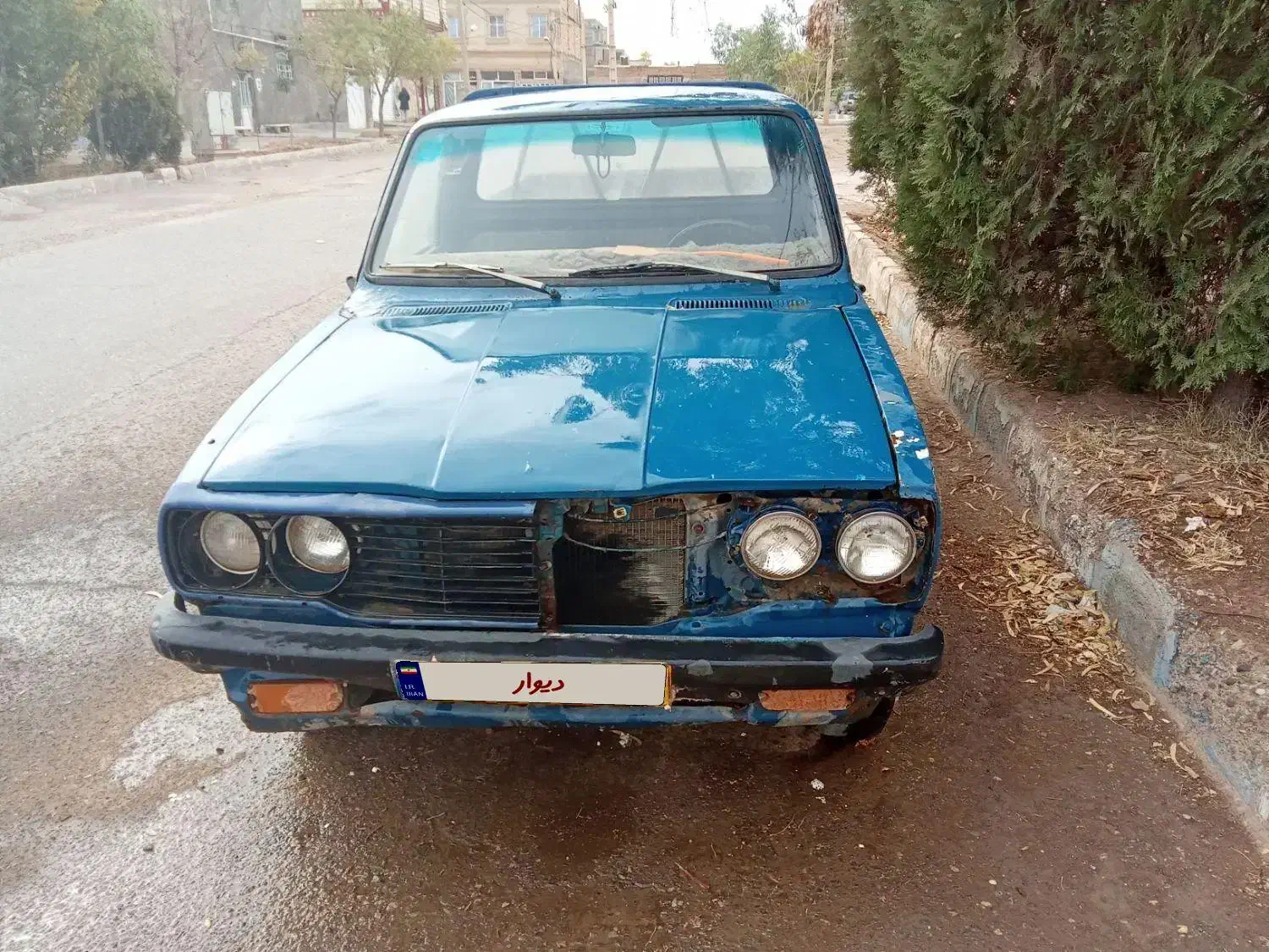 فروشی تویوتا هایلوکس|خودرو سواری و وانت|زرندیه, |دیوار