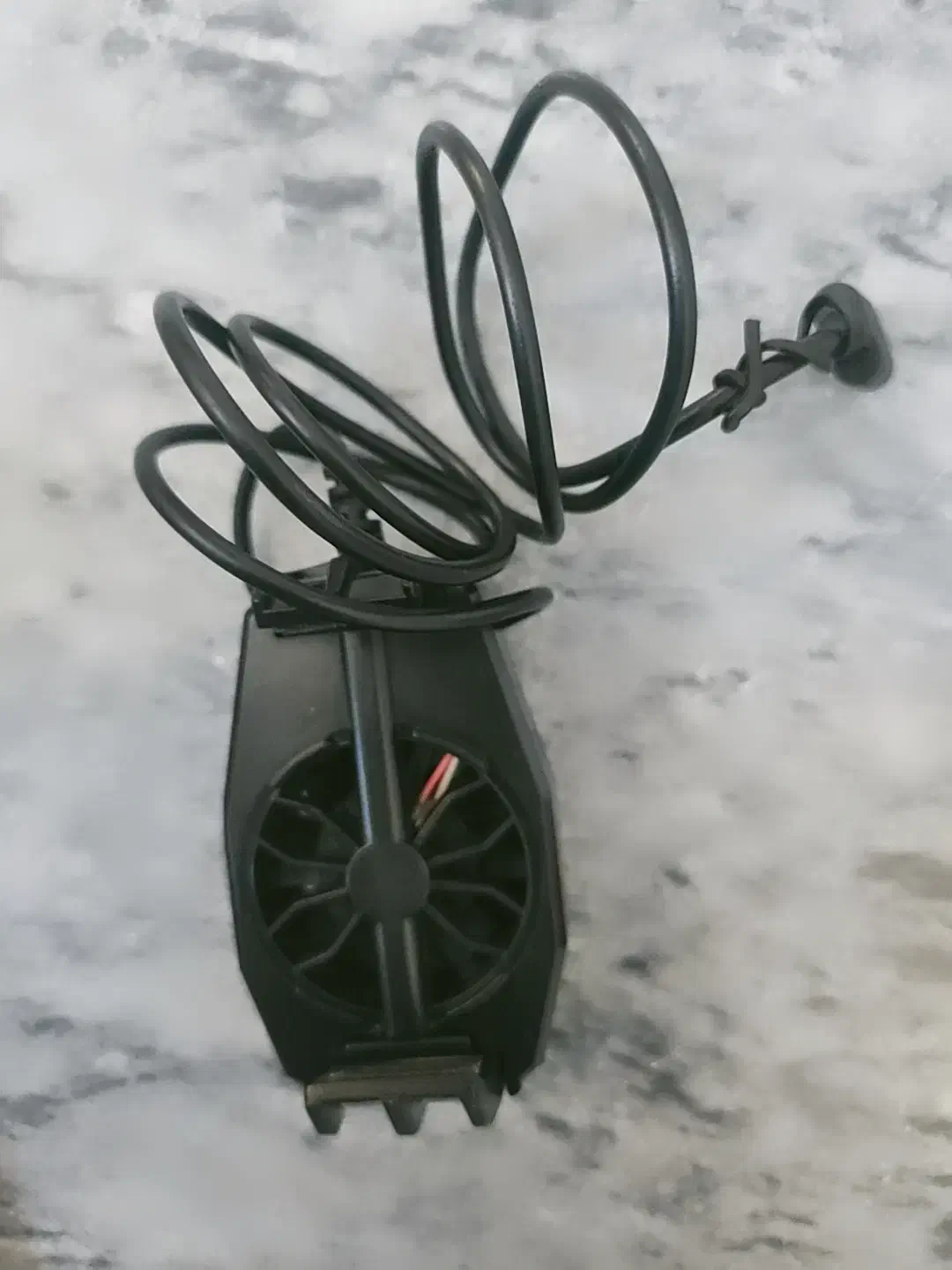 فن خنک کننده گوشی. بسیارقوی و باکیفیت.|لوازم جانبی موبایل و تبلت|بوکان, |دیوار