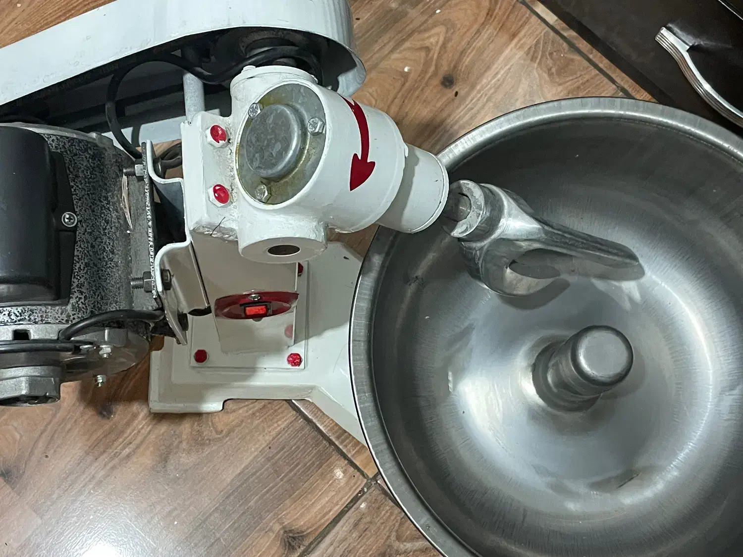 خمیر گیر|کافیشاپ و رستوران|اراک, |دیوار