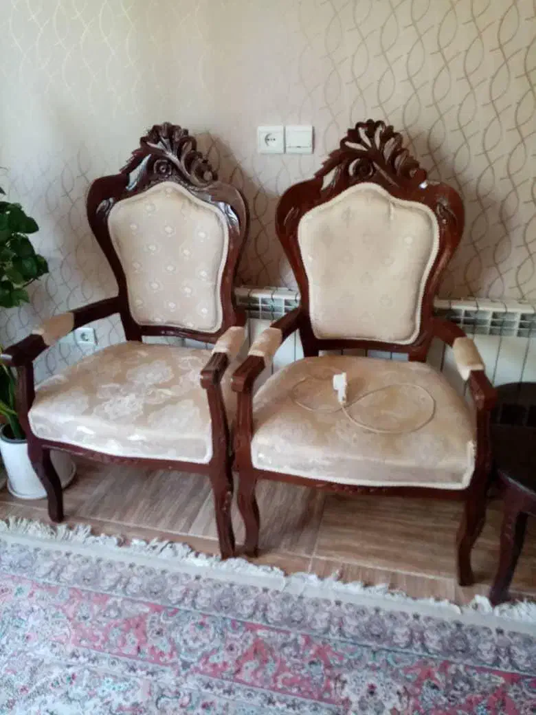 مبل کلاسیک|مبلمان خانگی و میز عسلی|بروجرد, |دیوار