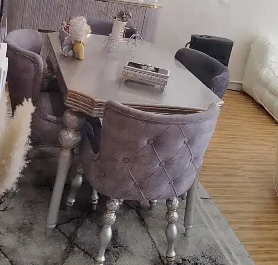 میز نهار خوری (غذا خوری)چهار نفره|میز و صندلی غذاخوری|شیراز, شهرک گلستان|دیوار