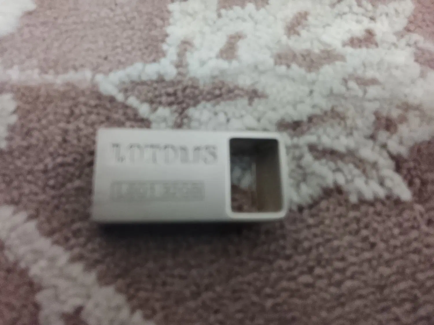 FIlASH LOTOWS 32GB|لوازم جانبی موبایل و تبلت|یزد, |دیوار
