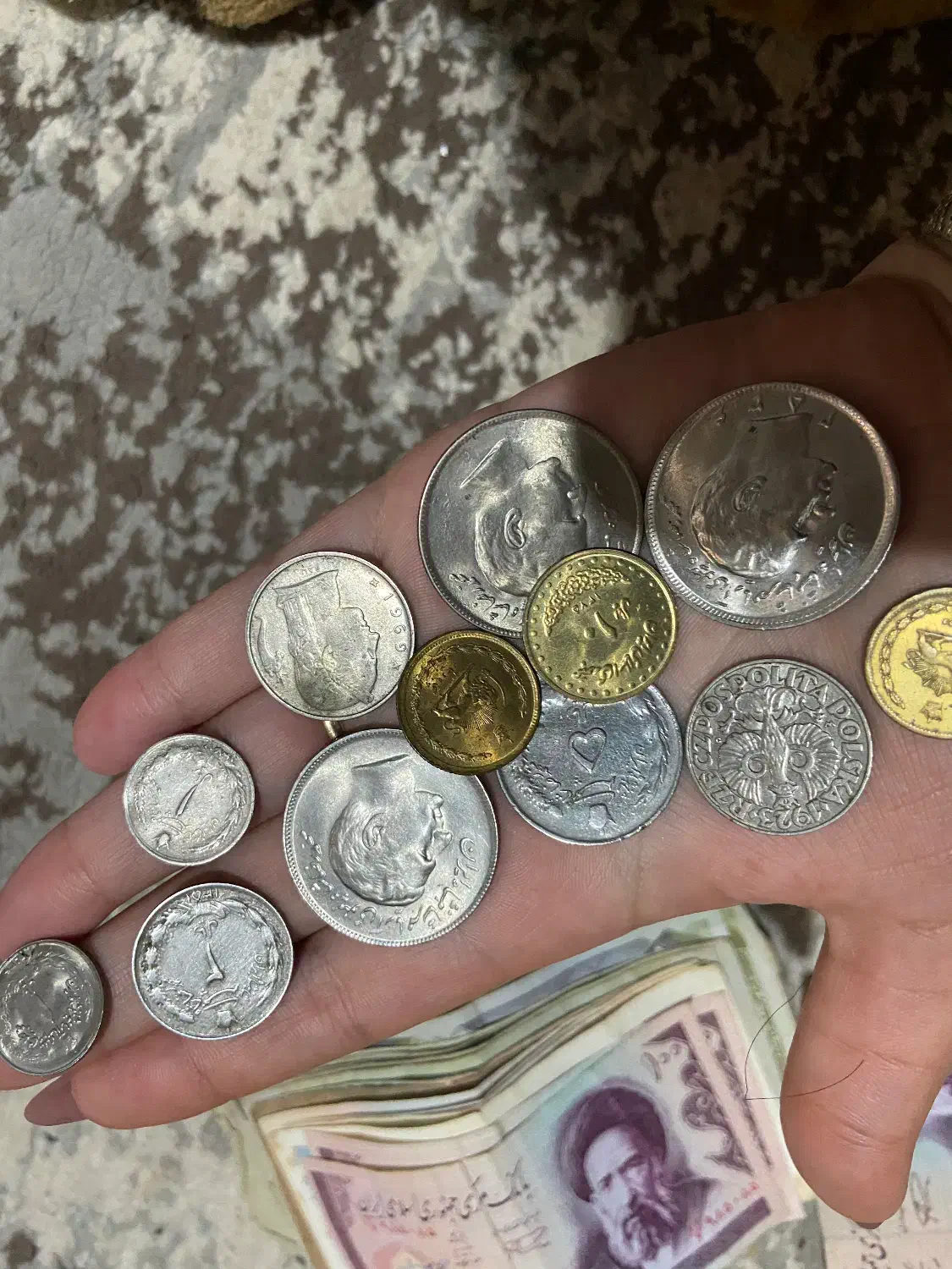 سکه قدیمی|کلکسیون سکه، تمبر، اسکناس|بندر انزلی, معلم|دیوار