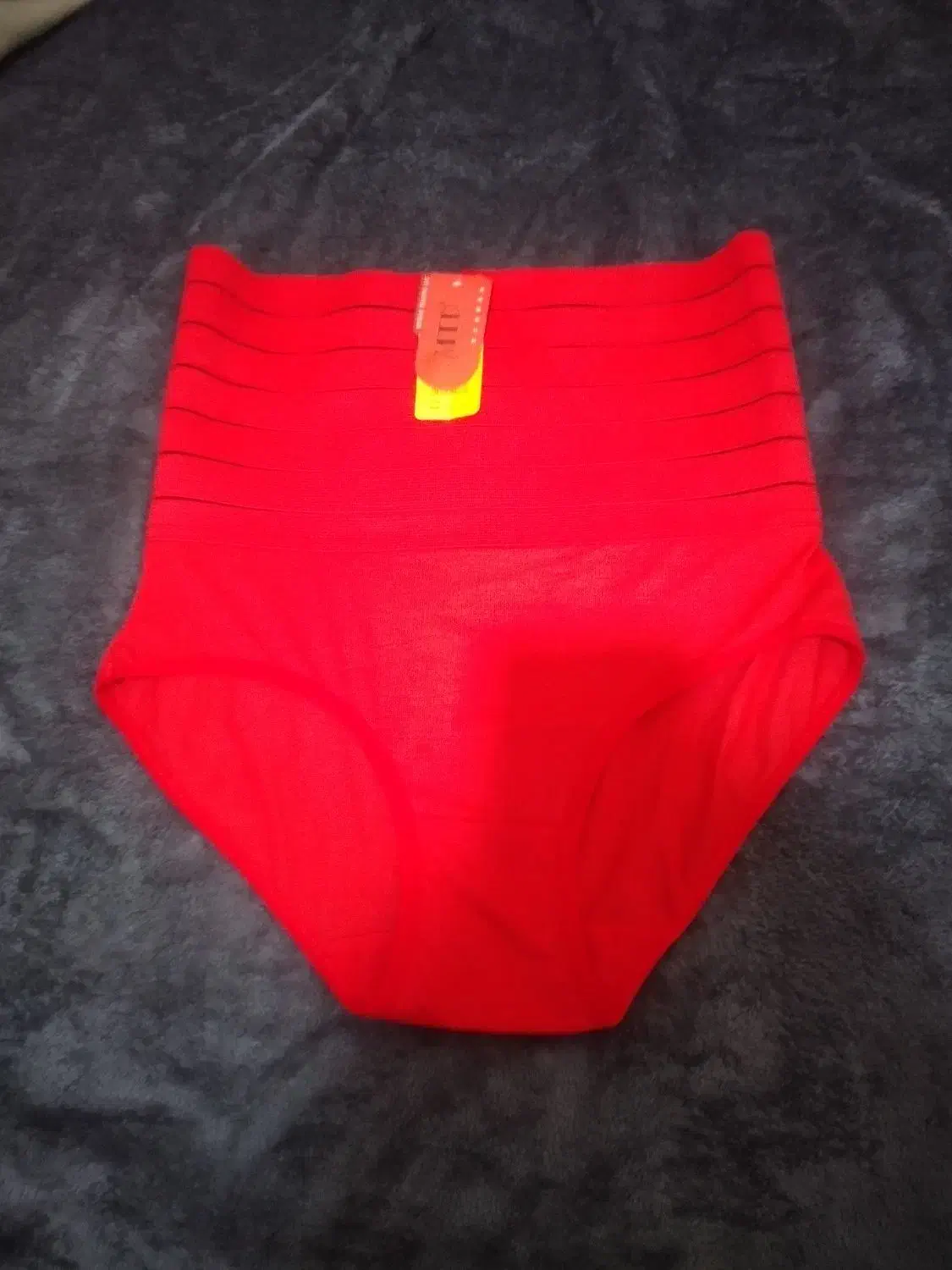 لباس زیر|لباس|اردبیل, |دیوار