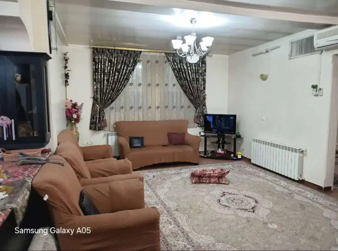 اپارتمان 2 خواب / خ سعدی 15 خرداد|فروش آپارتمان|قم, شهرک شهرداری|دیوار