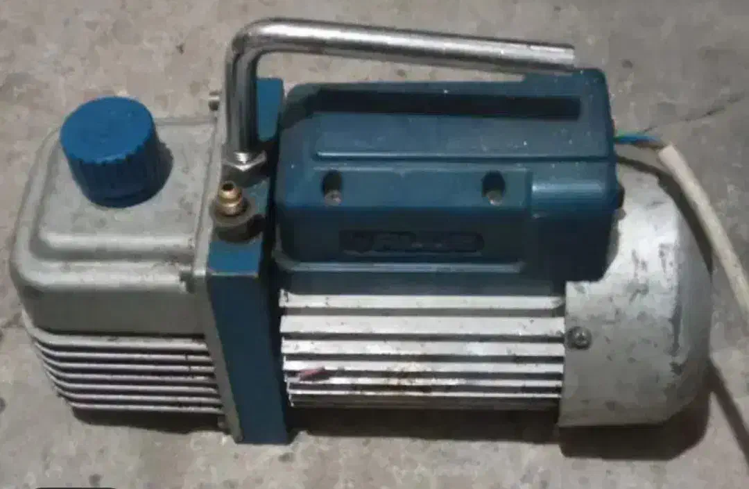 یک عدد دینام تردمیل و بالابرش و پمپ خلع|سایر لوازم برقی|پردیس, فاز ۱۱|دیوار