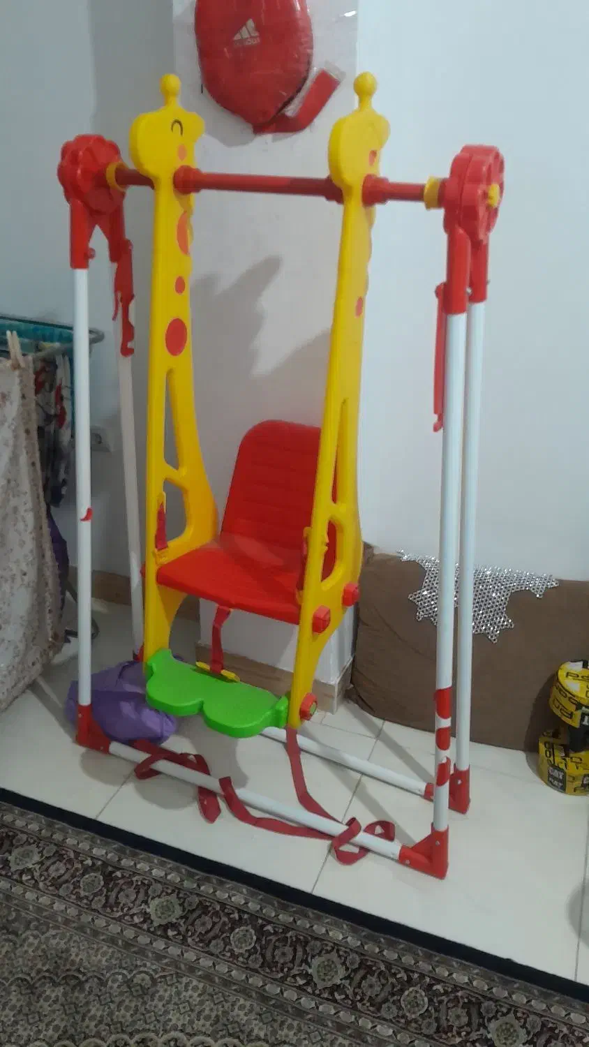 تاپ طرح زرافه .کاملاتمیزوسالم مناسب تا۳سال|اسباب‌‌بازی|رشت, معلم|دیوار