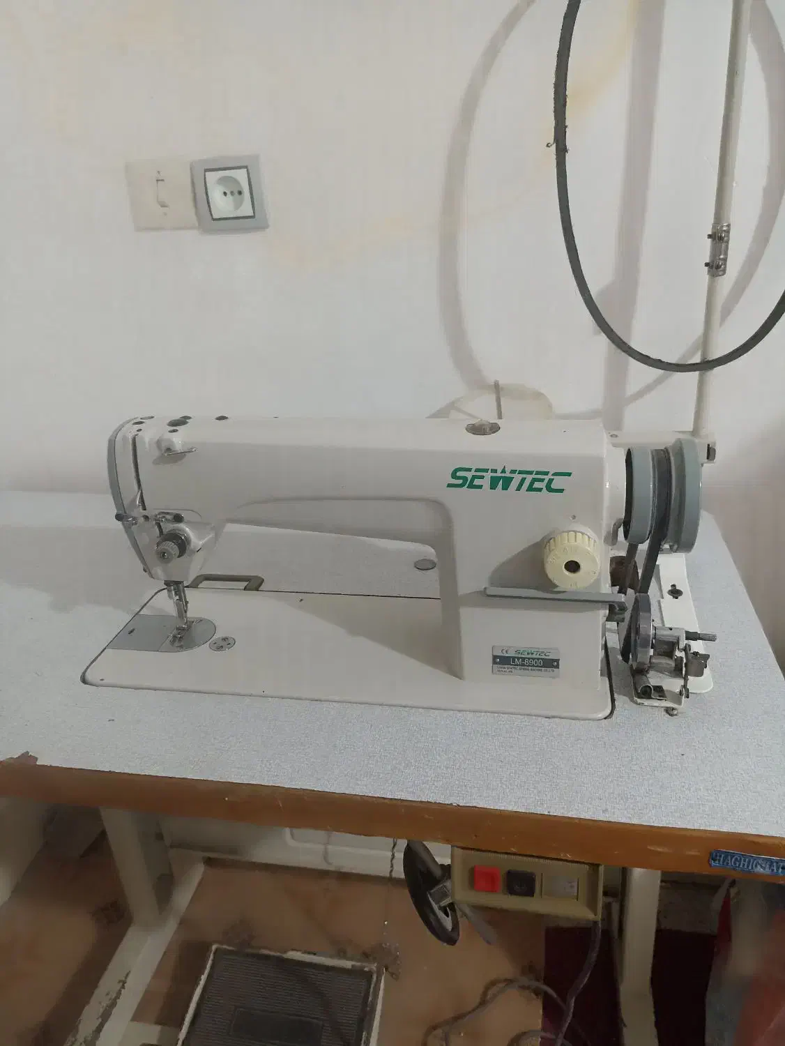 چرخ خیاطی دست دو در حد نو|چرخ خیاطی و ریسندگی|فیروزآباد (فارس), |دیوار