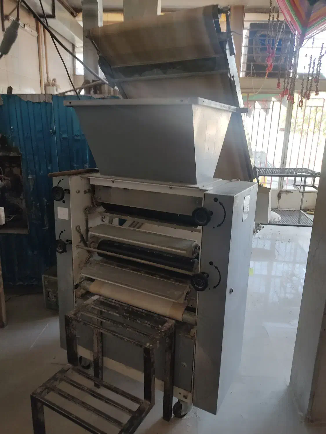 دستگاه سه کاره پاک اندیشان گرد بر|ماشینآلات صنعتی|فلاورجان, |دیوار