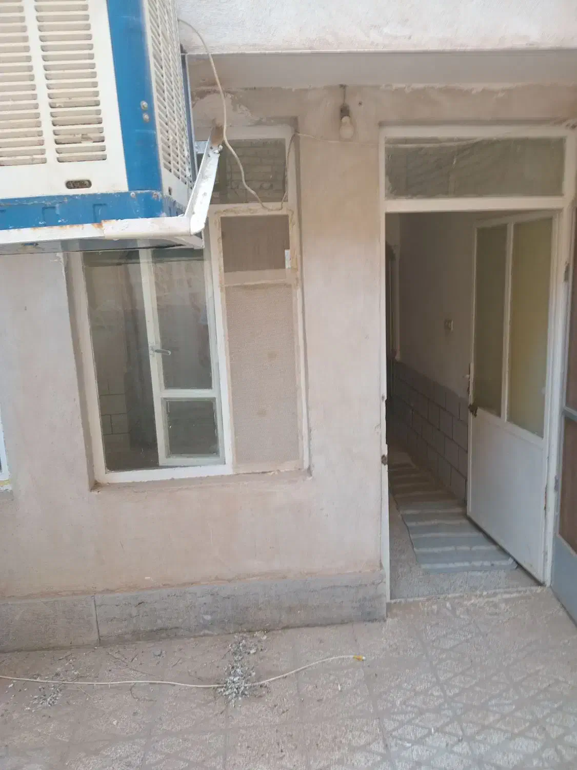 خونه دربست  اجاره ای|اجارهٔ خانه و ویلا|سبزوار, همت|دیوار