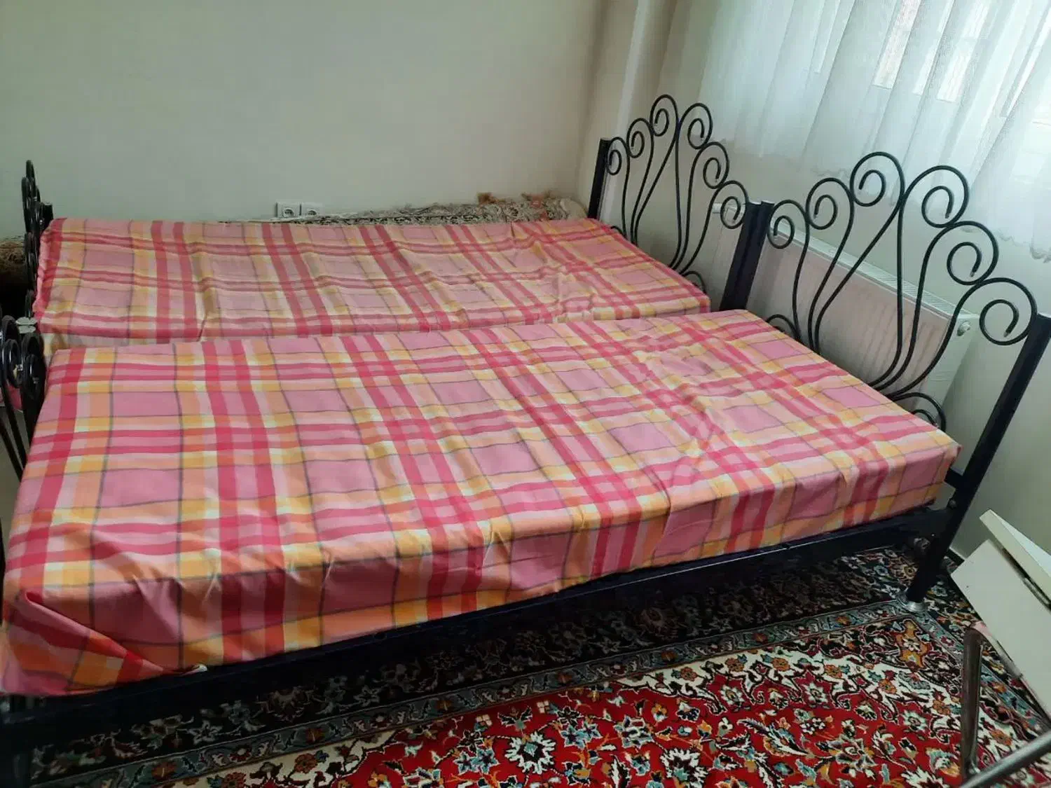 تخت فلزی یک نفره|تخت و سرویس خواب|گنبد کاووس, |دیوار