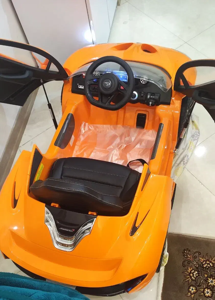 ماشین شارژی کودک با کولر،سیستم صوت،بسیار سالم و نو|اسباب‌بازی بچه|پردیس, فاز ۴|دیوار