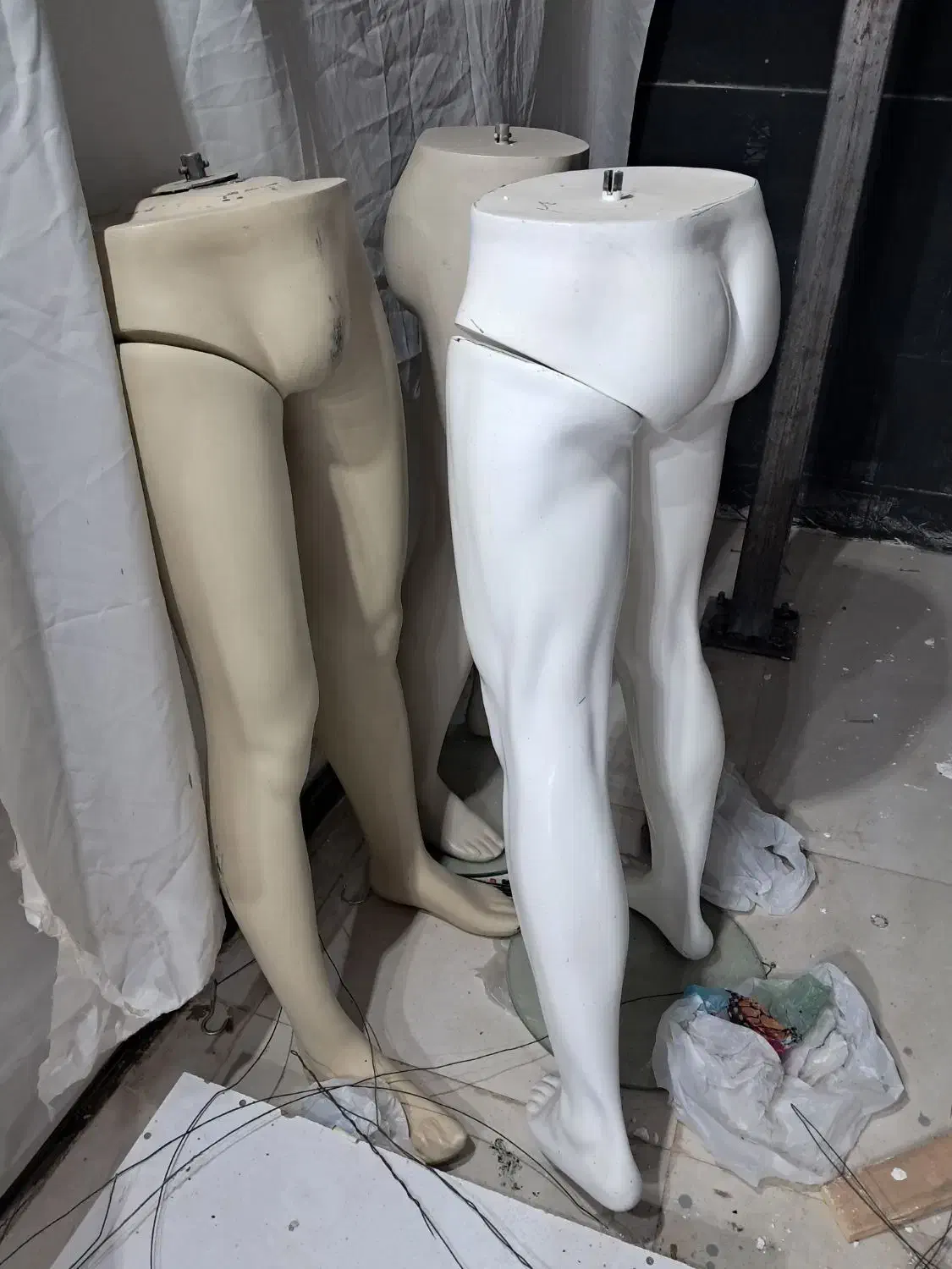 مانکن+پالت( دکور بوتیک)|فروشگاه و مغازه|جوین, |دیوار