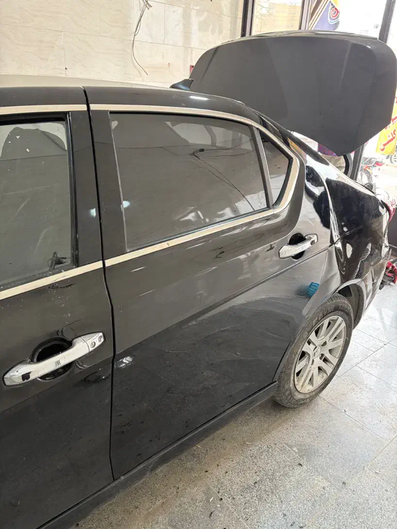 دنا پلاس ۶ دنده EF7P|خودرو سواری و وانت|نسیم‌شهر, |دیوار