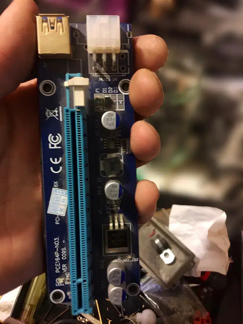 مقداری لوازم ماینینگ|قطعات و لوازم جانبی رایانه|تهران, یافت آباد جنوبی|دیوار