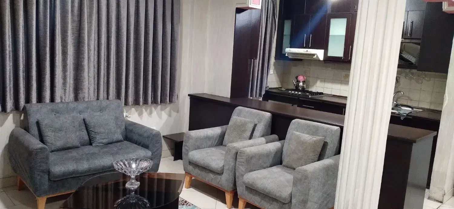 اجاره آپارتمان روزانه با پارکینگ در نارمک|اجارهٔ کوتاهمدت آپارتمان و سوئیت|تهران, نارمک|دیوار