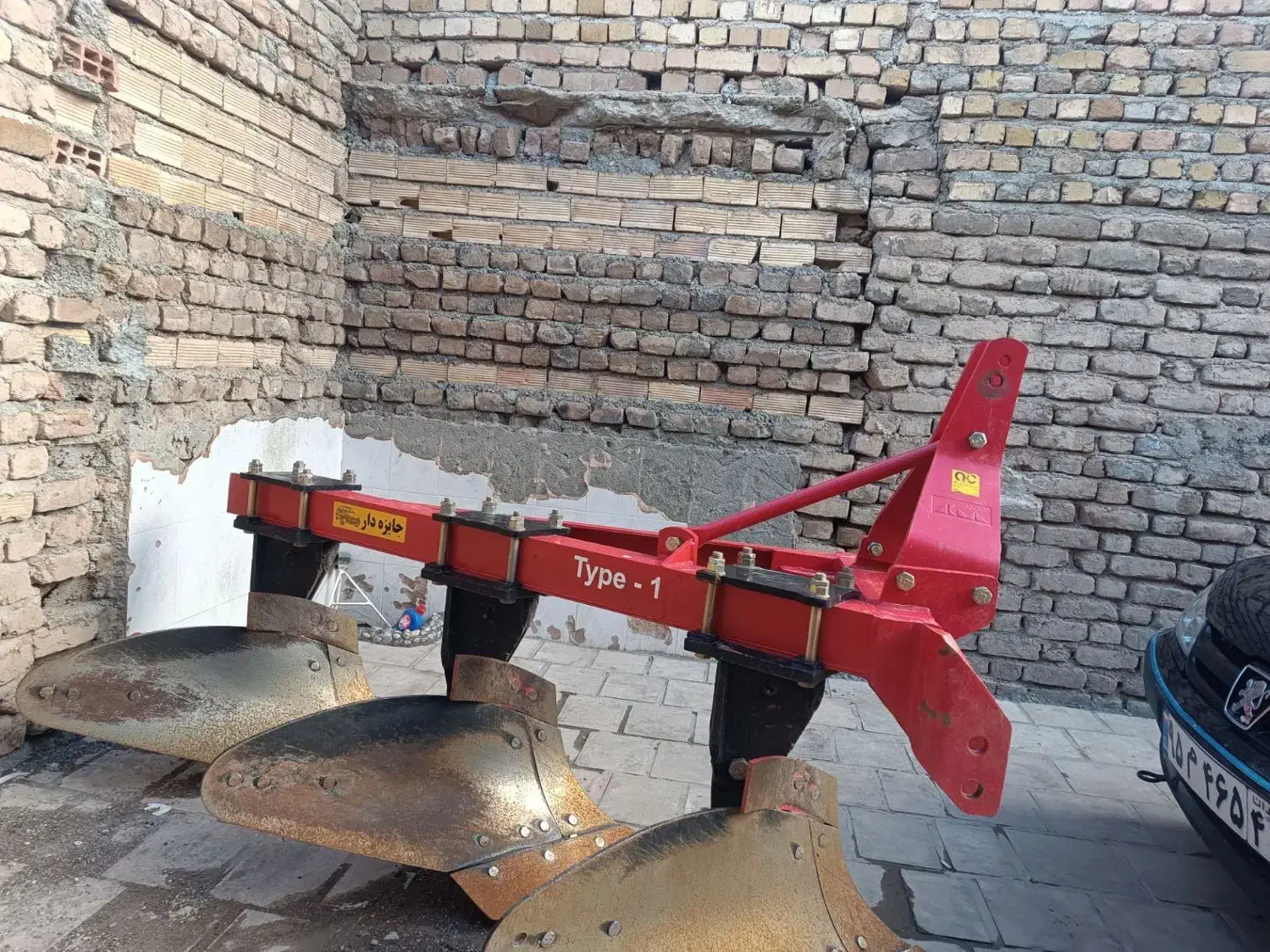 گاواهن|ماشین‌آلات صنعتی|شیروان (لرستان), |دیوار