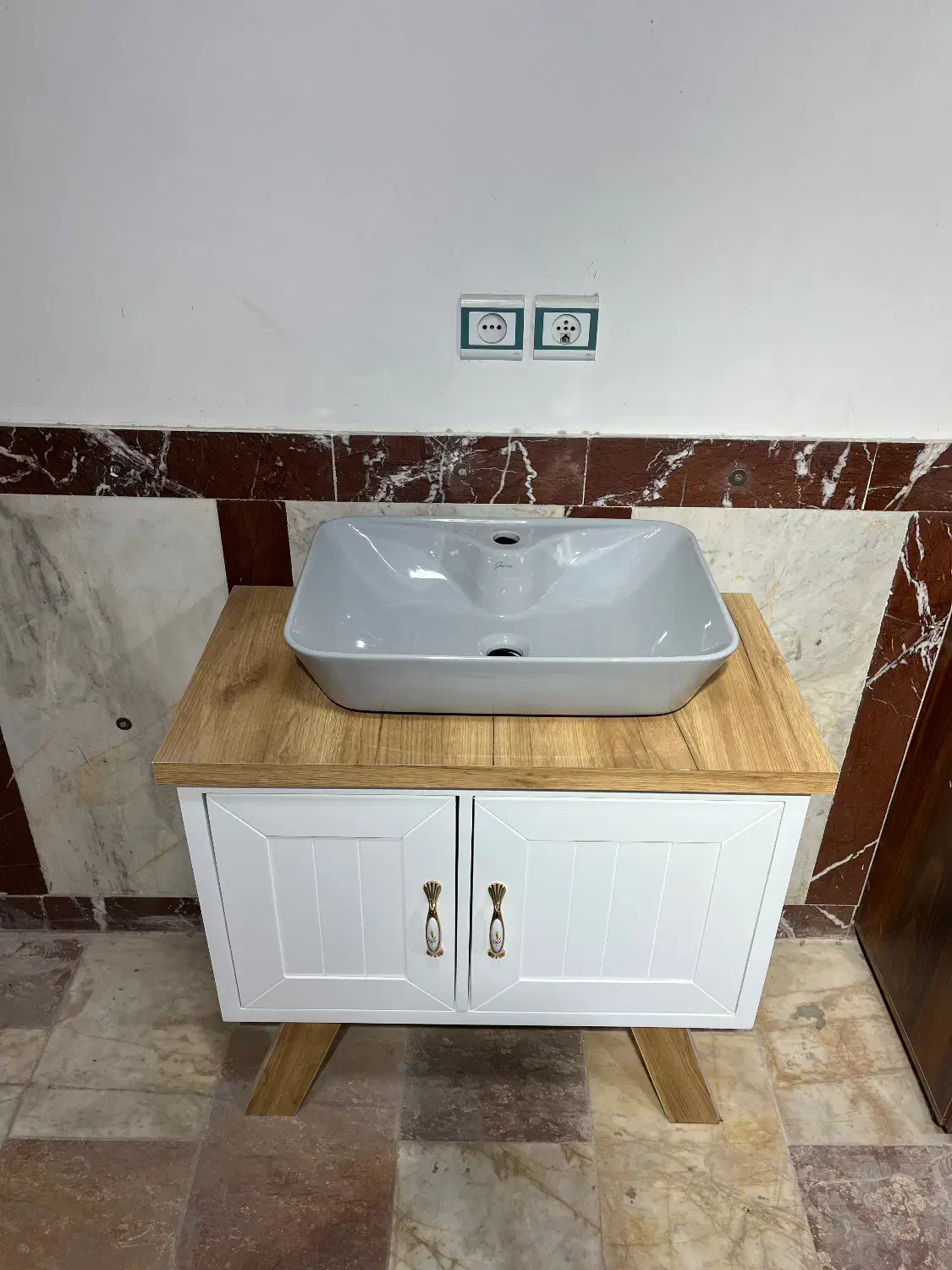 روشویی پایه دار|لوازم سرویس بهداشتی|مهاباد (آذربایجان غربی), |دیوار