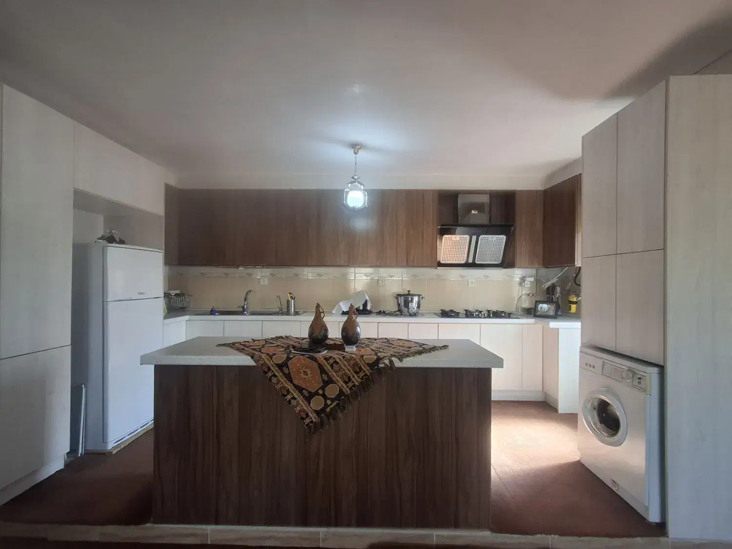 مجتمع پاسارگاد طبقه هفتم فول امکانات ۹۲ متر|فروش آپارتمان|بروجرد, |دیوار