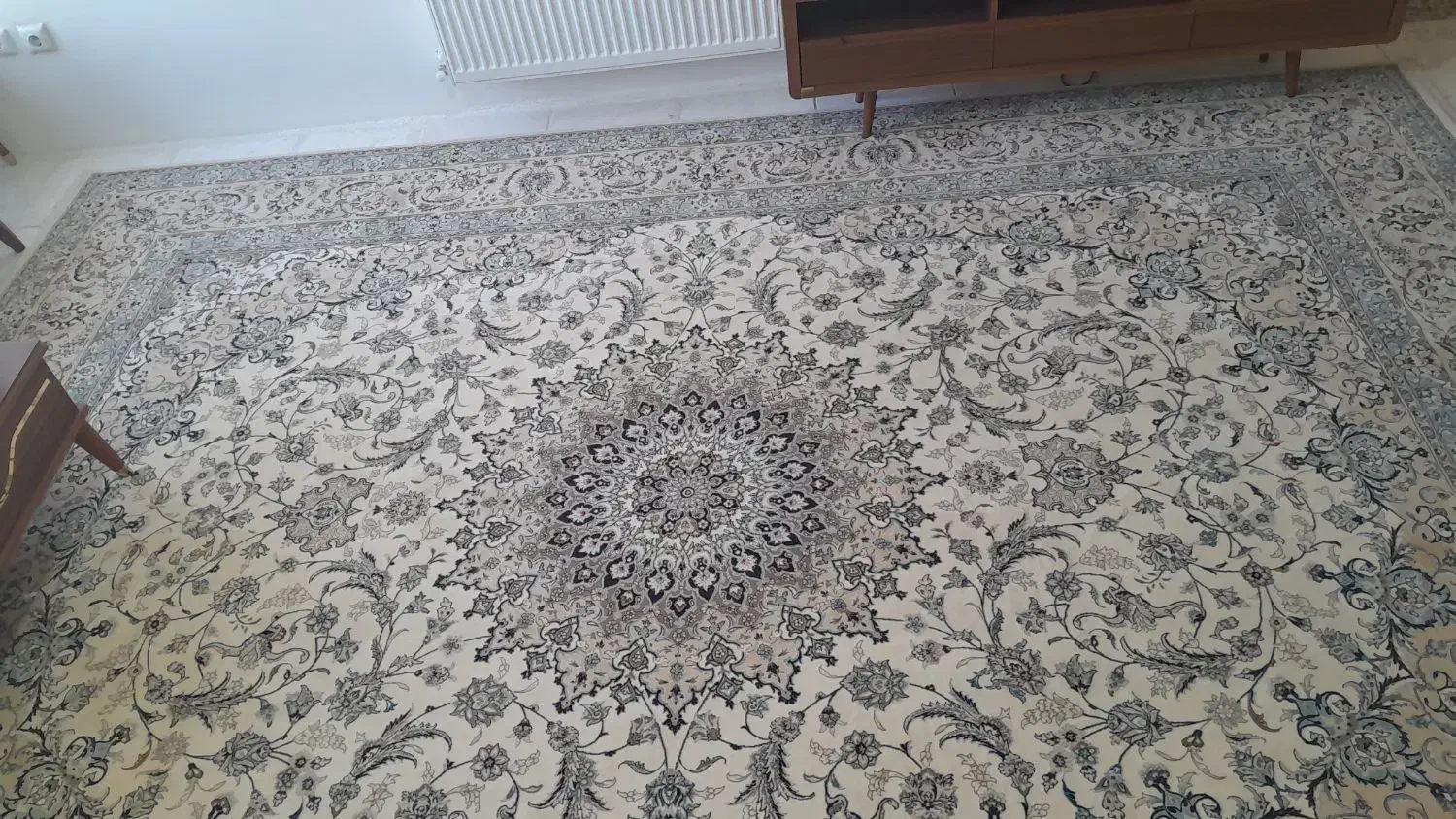 فرش دستباف گونه ستاره کویر یزد  کم کار کرد ۹ متری|فرش|کرمانشاه, |دیوار