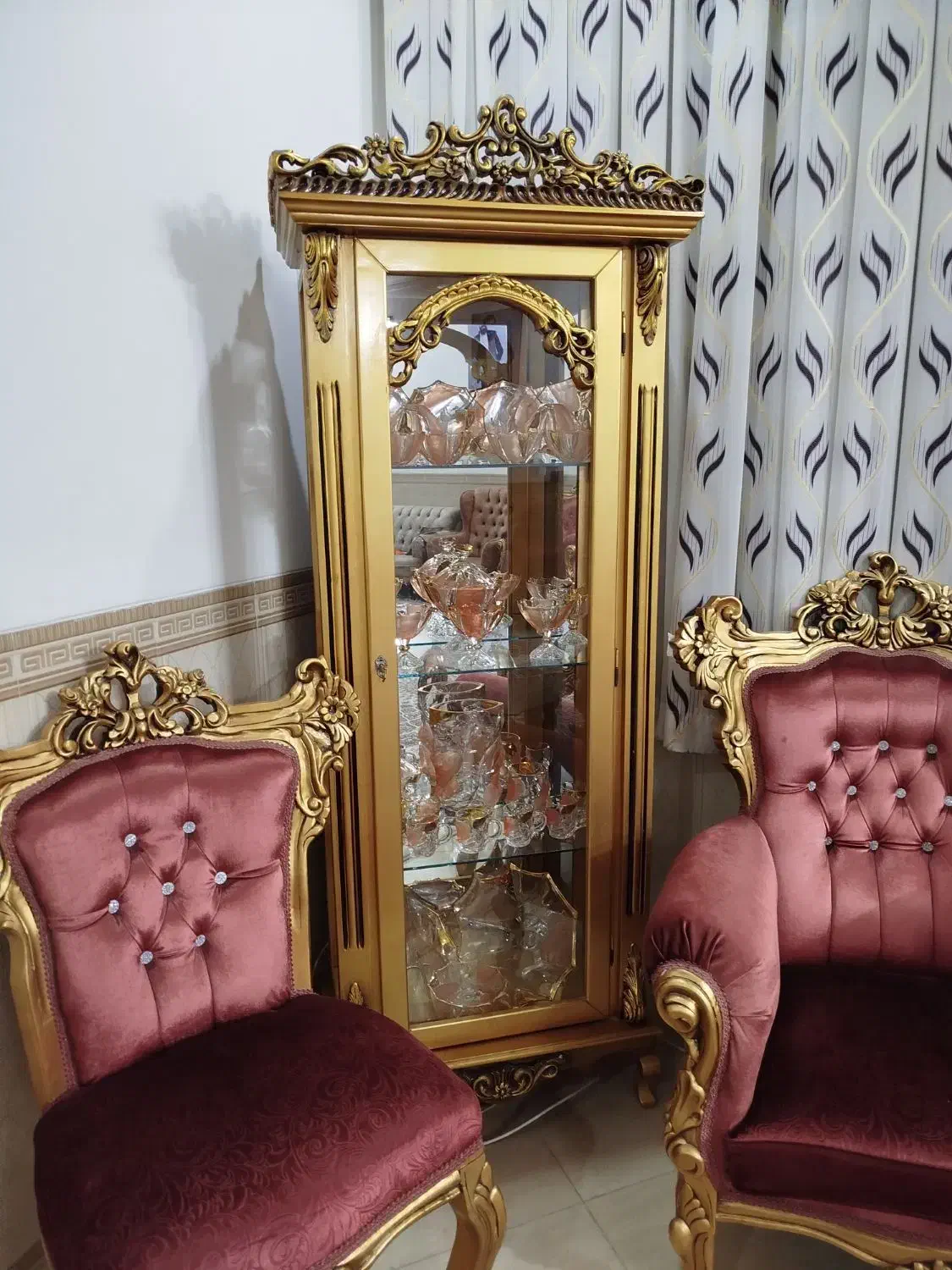 مبل سلطنتی|مبلمان خانگی و میز عسلی|یزد, |دیوار