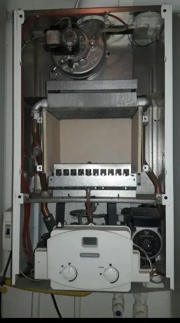 تعمیرونصب کولرگازی تعمیر پکیج در گاز ابگرمکن دیوار|خدمات پیشه و مهارت|مشهد, ایثار|دیوار