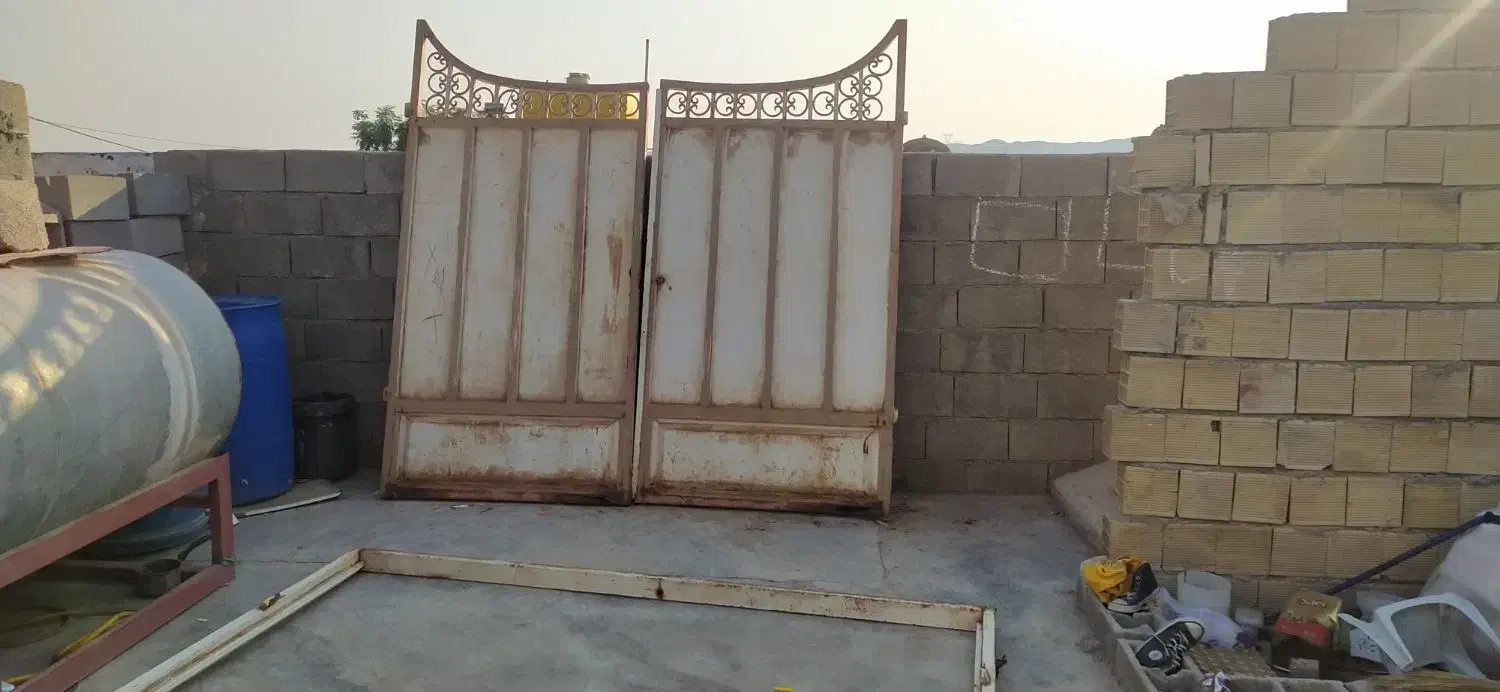 درب حیاط|مصالح و تجهیزات ساختمان|باغ ملک, |دیوار