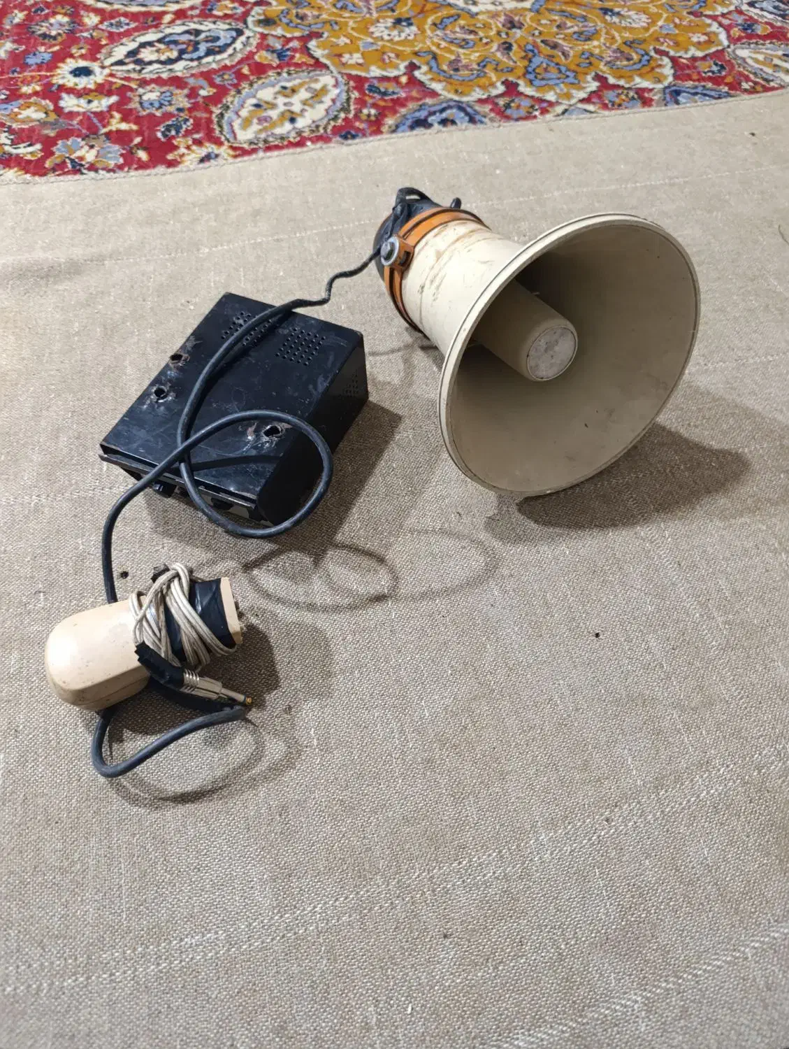 امپلی فایر با بلندگو  سالم و درجه یک|سیستم صوتی خانگی|کوه چنار, |دیوار