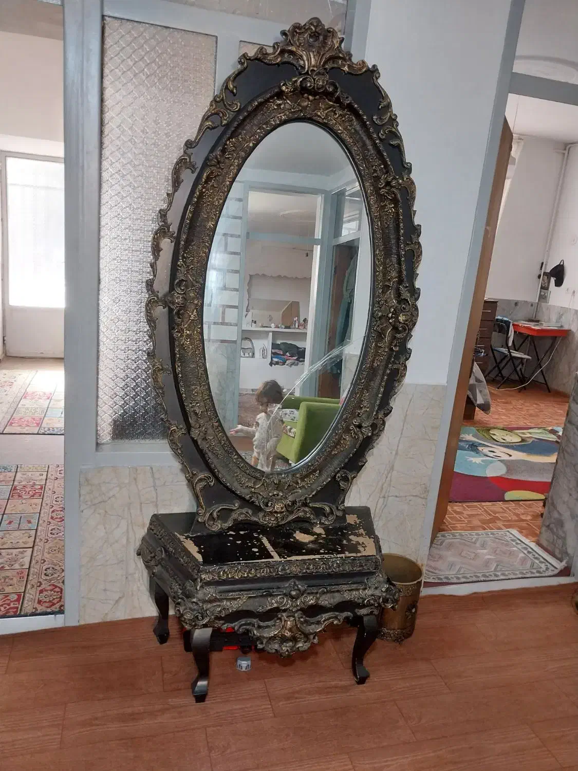 ۲دست مبل.سرویس خواب.یخچال.فریزر.اینه شمدان|مبلمان خانگی و میز عسلی|گرمسار, |دیوار