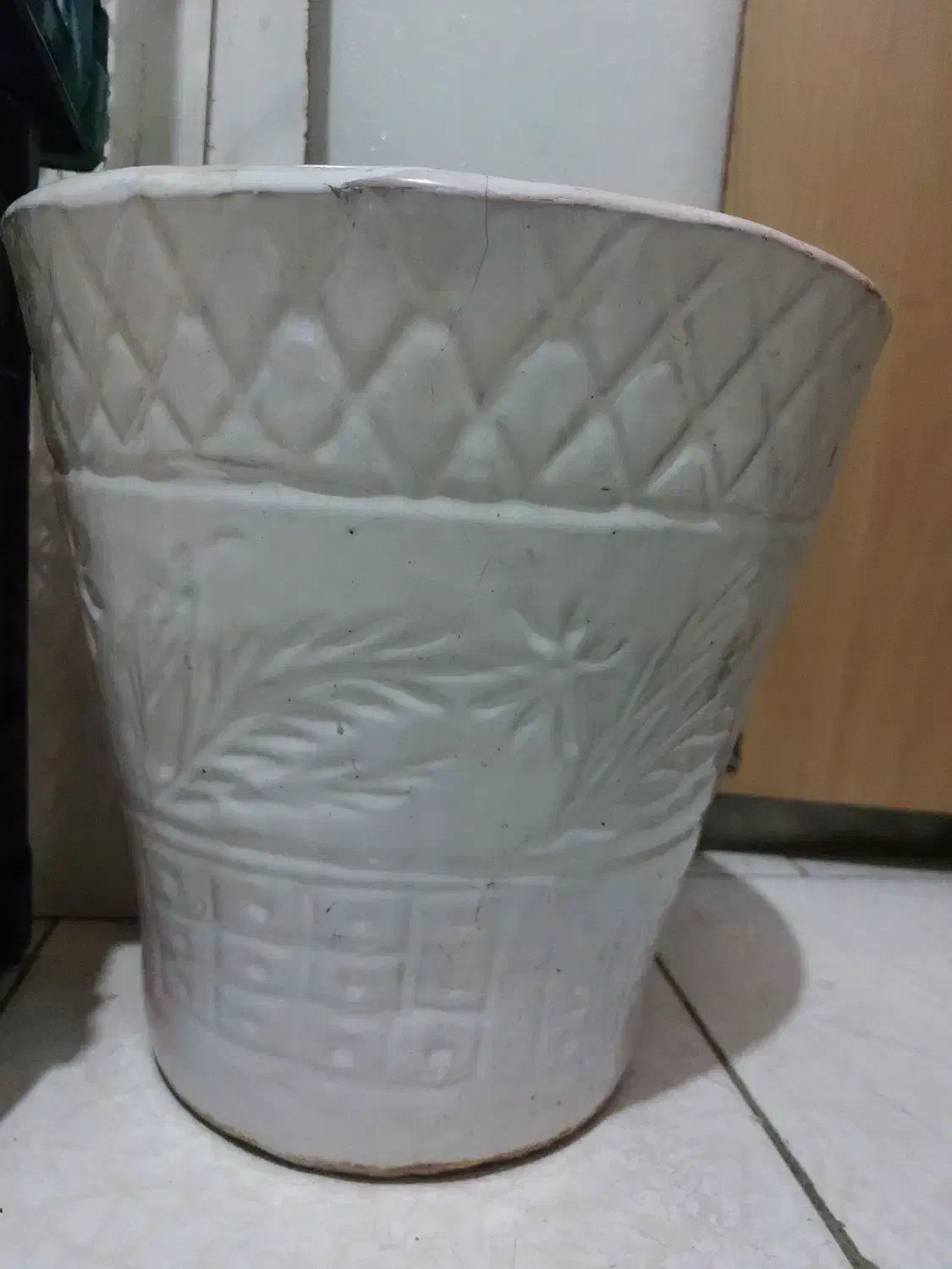 گلدان|صنایع دستی و سایر لوازم تزئینی|کرج, برغان|دیوار