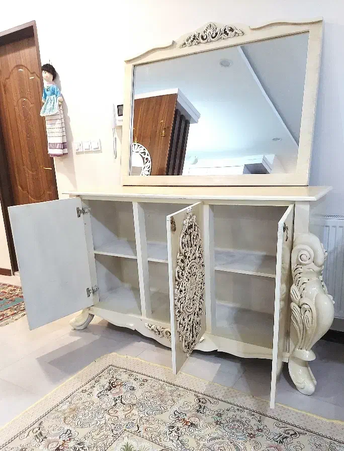 آینه کنسول شیک|بوفه، ویترین، کنسول|مشهد, امیریه|دیوار