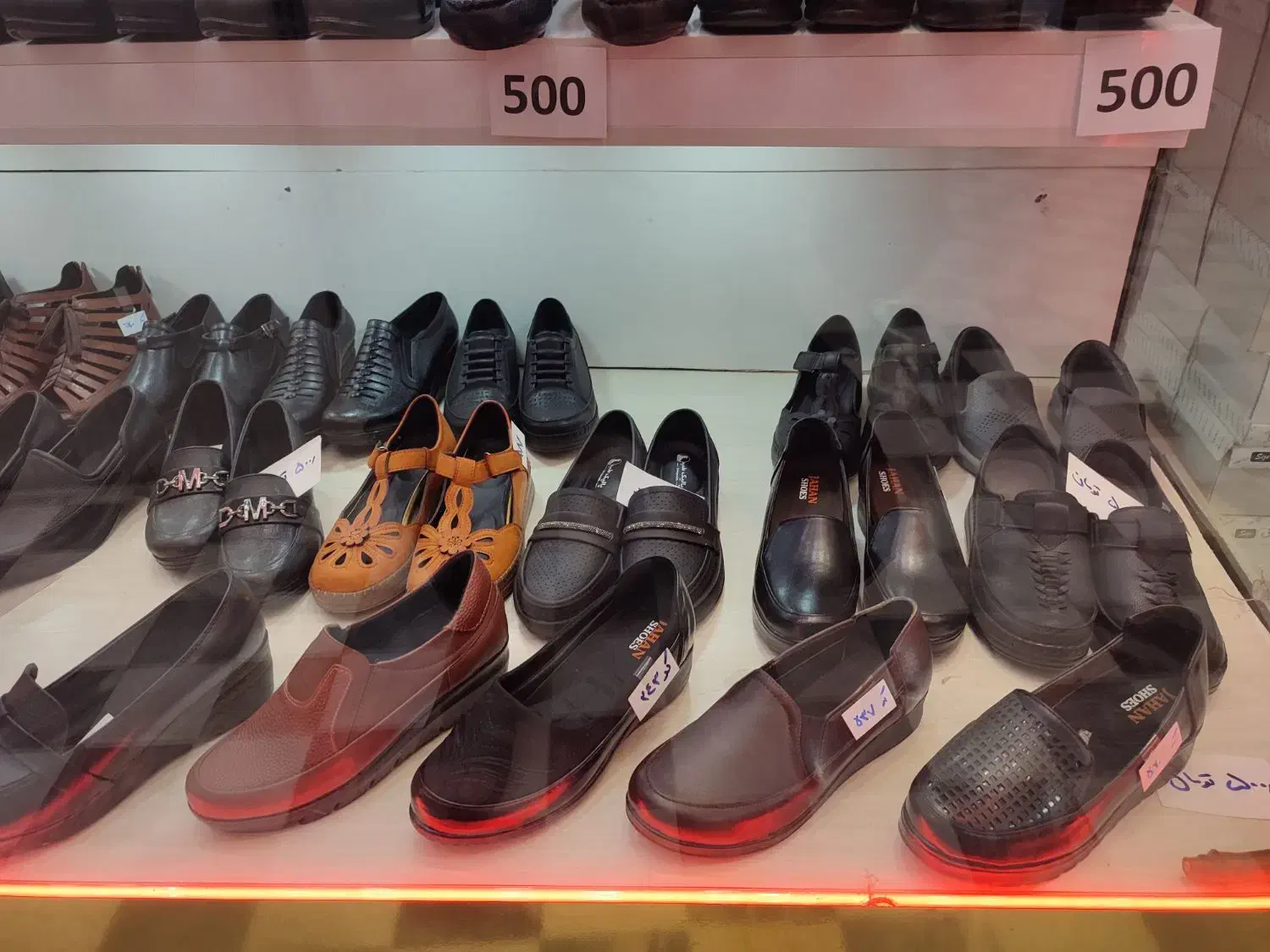 کفش زنانه طبی و مجلسی بچه گانه|کیف، کفش، کمربند|قم, باجک یک|دیوار