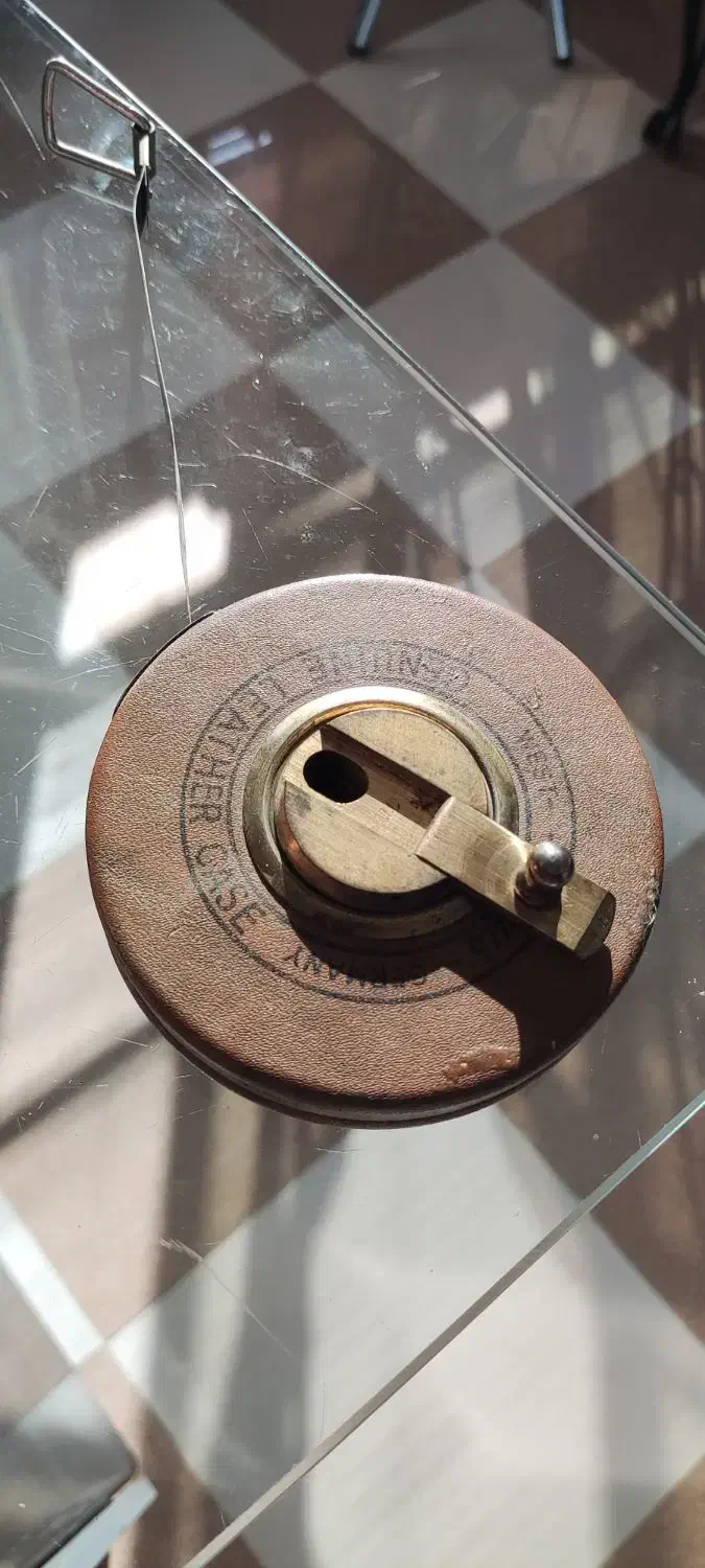 متر کلکسیونی قدیمی|کلکسیون اشیاء عتیقه|قزوین, |دیوار