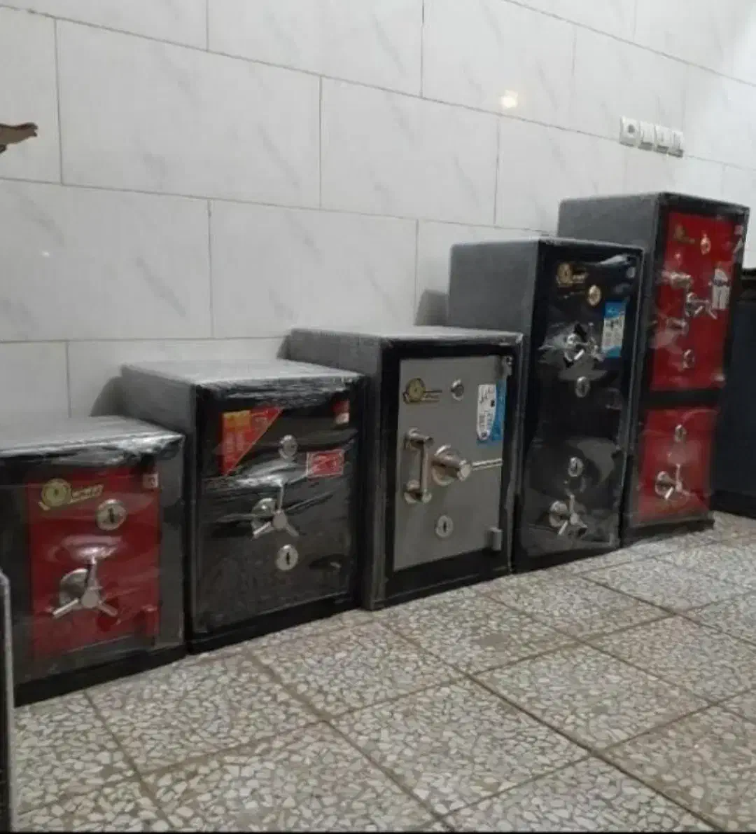 فروش گاوصندوق|ابزارآلات|خوی, |دیوار