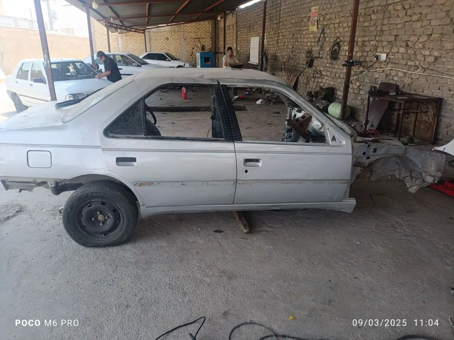 پژو ۴۰۵ تصادفی|خودرو سواری و وانت|داراب, |دیوار