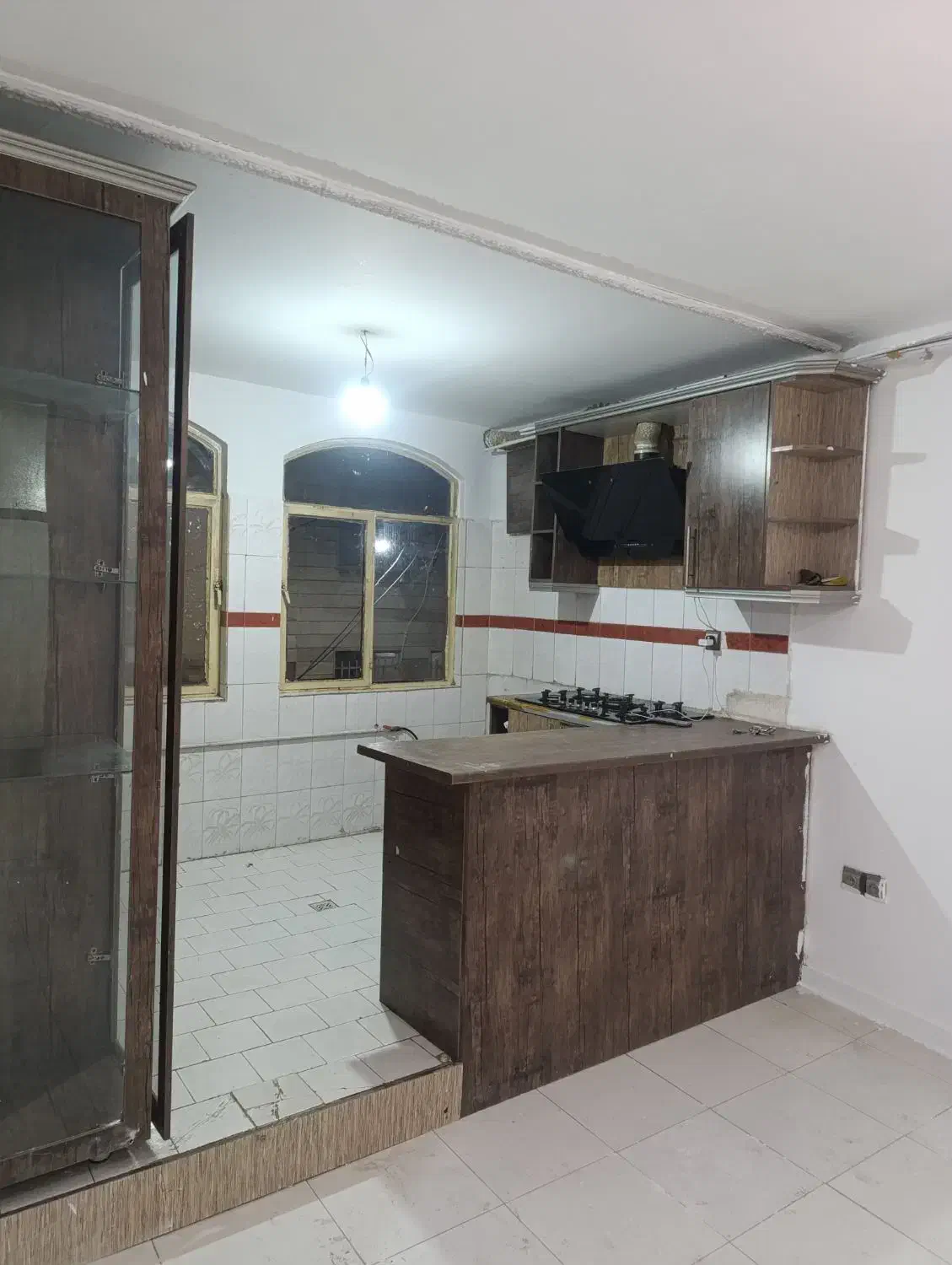 واحد ۵۰ متری ط اول خ اطلس غربی|فروش آپارتمان|ملارد, |دیوار