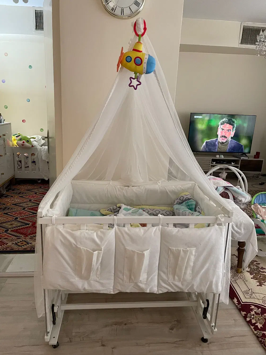 تخت گهواره ای|تخت و صندلی بچه|تهران, مجیدیه|دیوار