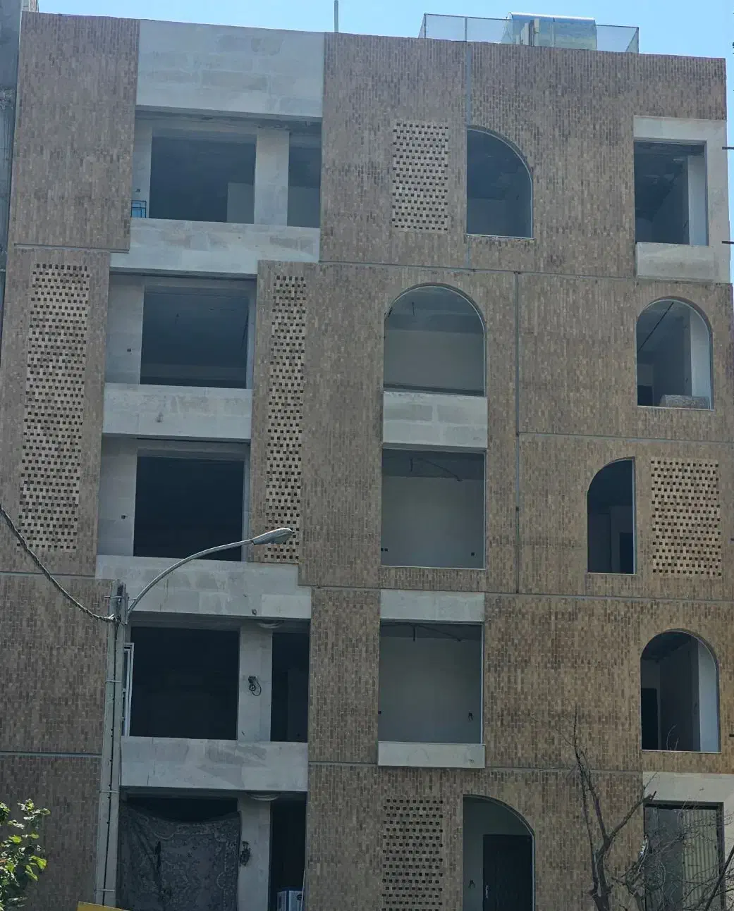 سرمایه گذار|فعالیت داوطلبانه|صدرا-فارس, فاز ۱|دیوار