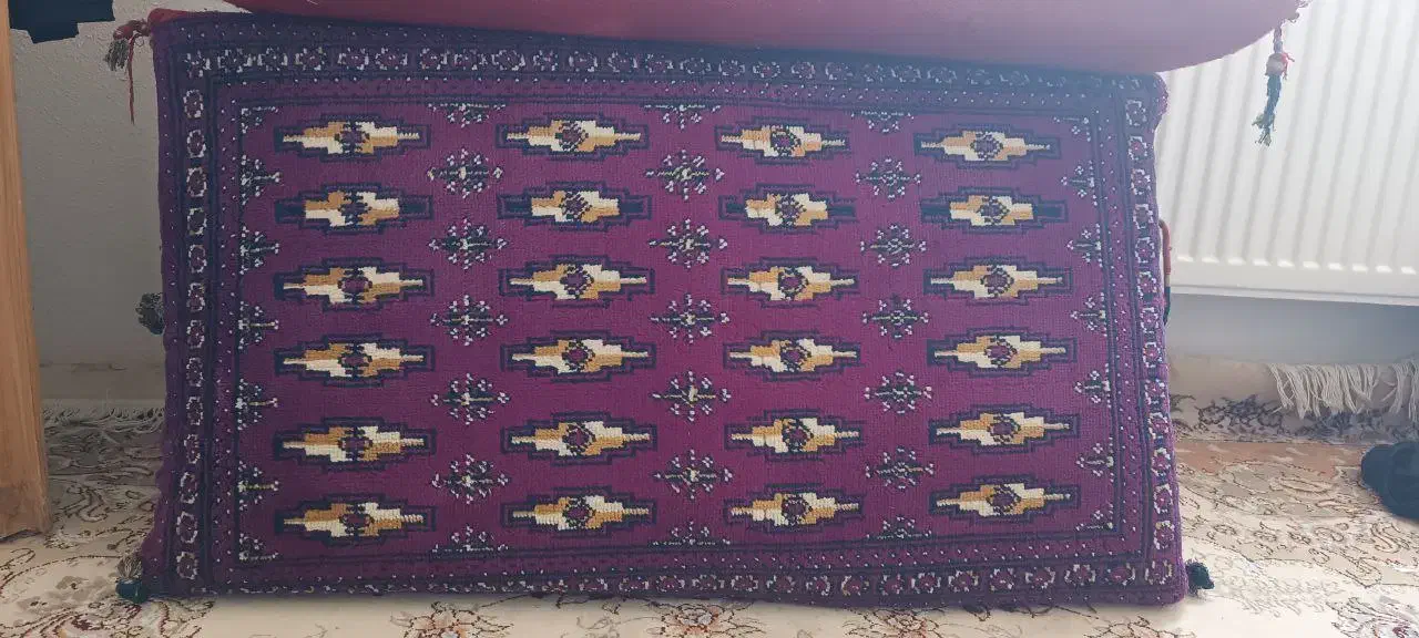 پشتی|پشتی|کرج, بنیاد|دیوار