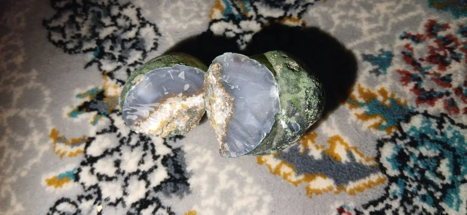 سنگ حقیقت آمیتیست|جواهرات|سنندج, |دیوار