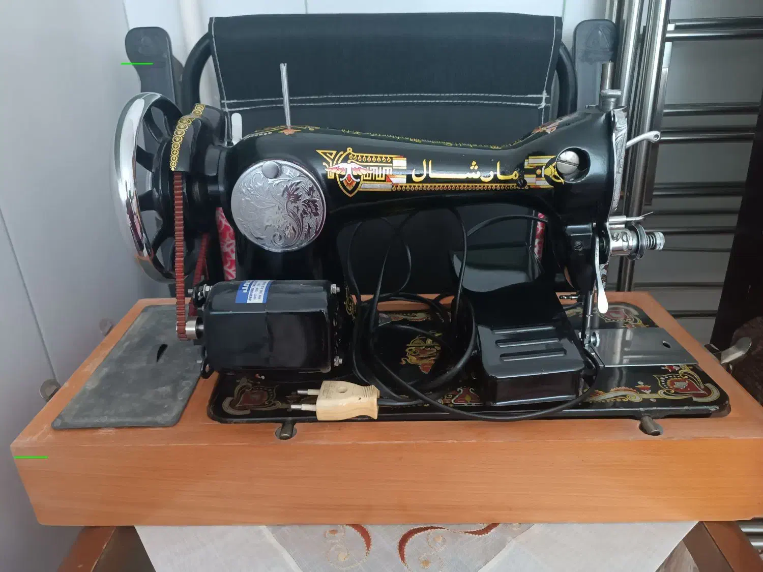 چرخ خیاطی|چرخ خیاطی و ریسندگی|آشتیان, |دیوار